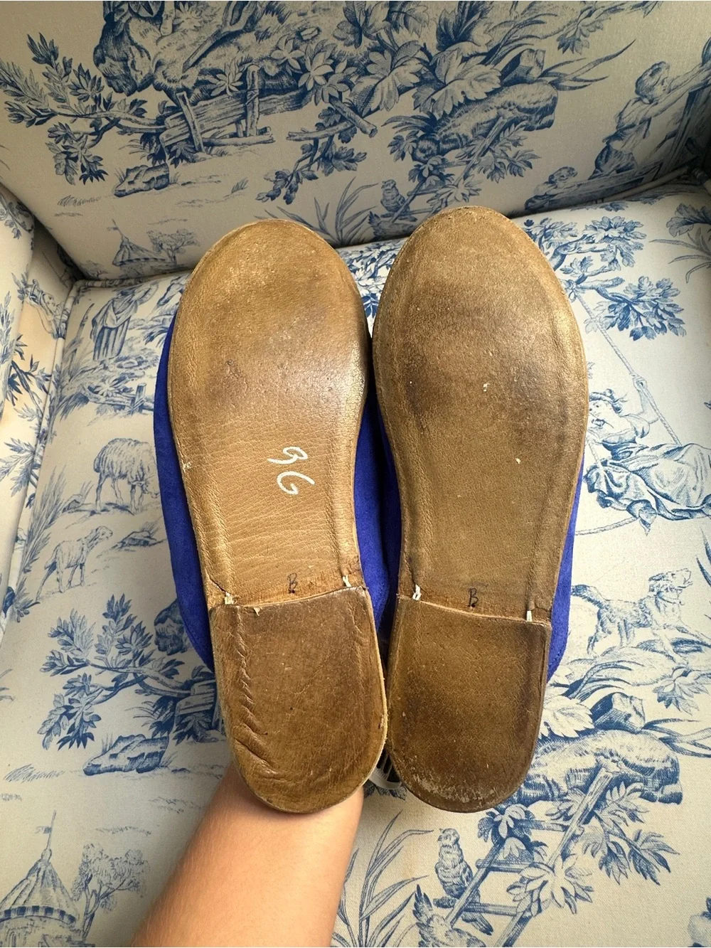 Mens Sabah Electric Blue Shearling Slip Ons sz 41